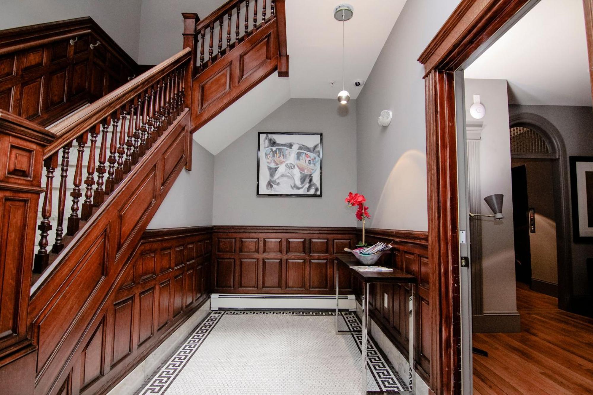 Large Studio W/ Queen And Sofa Bed..#38 Brookline Exterior photo