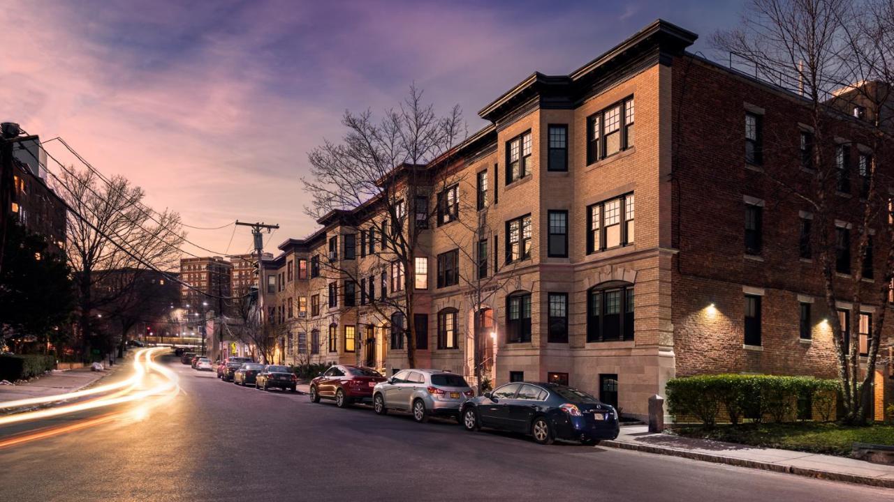 Large Studio W/ Queen And Sofa Bed..#38 Brookline Exterior photo